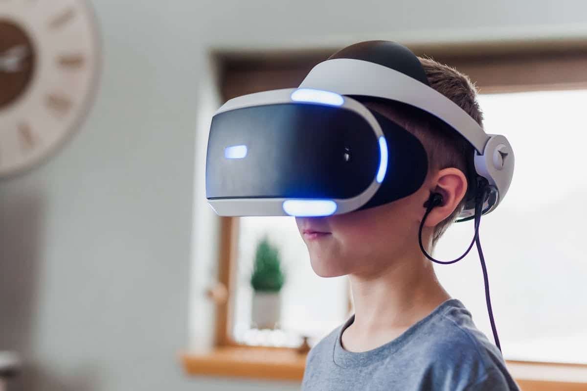 Fusion de la réalité virtuelle et SEO : Un regard neuf sur l’optimisation des sites web pour l’ère VR