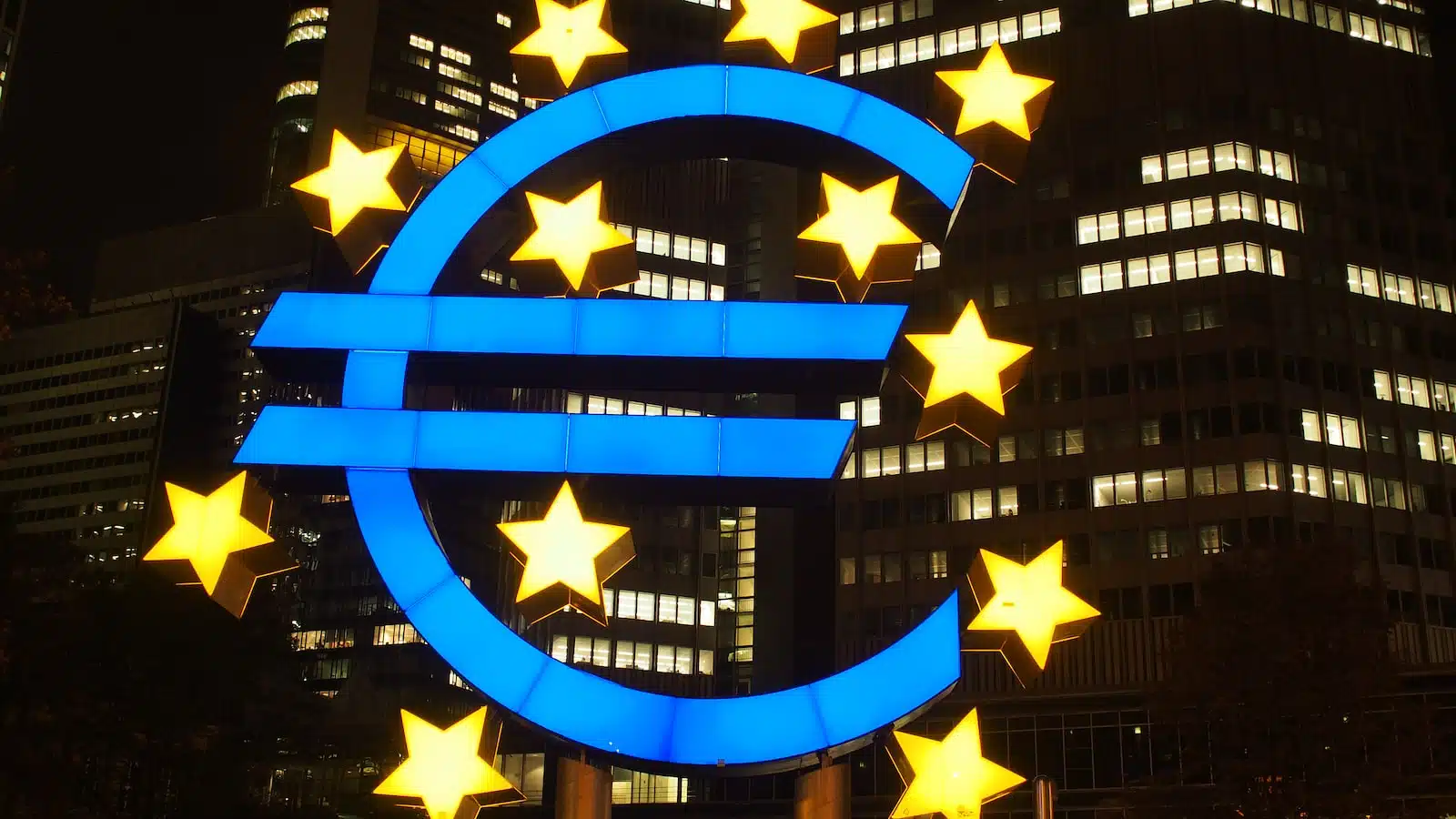 La loi sur les services bancaires et leurs conséquences
